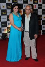 Ramesh Sippy, Kiran Sippy at Mirchi Music Awards 2012 in Mumbai on 21st March 2012 (222).JPG